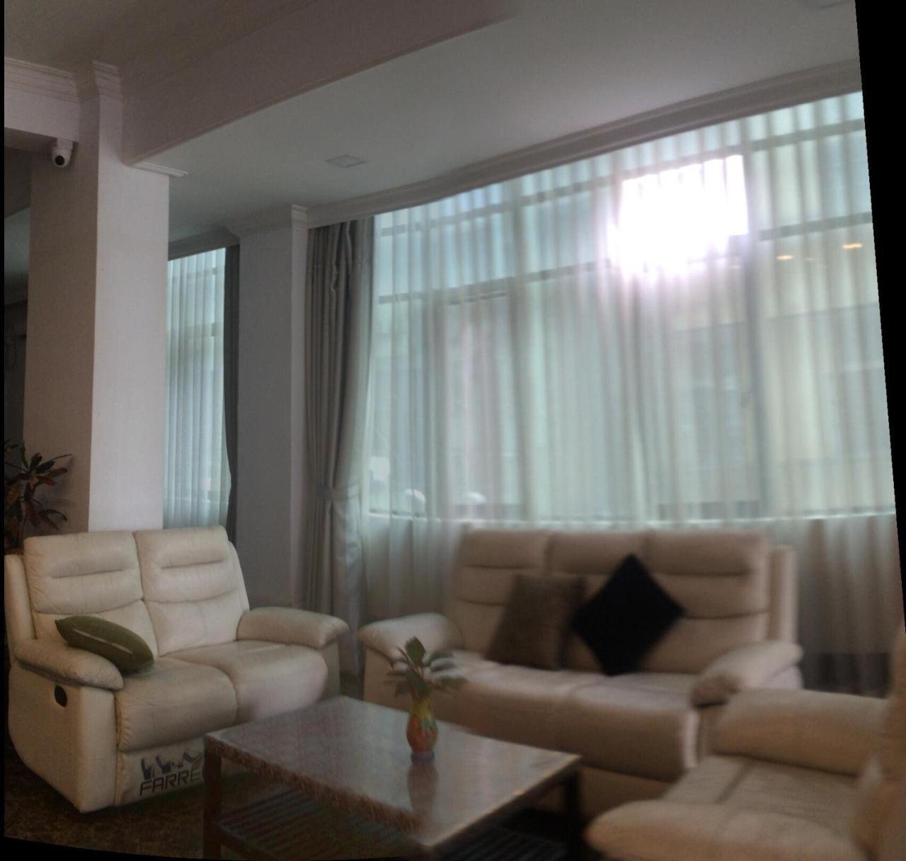 Lanmadaw Plaza Hotel China Town Γιανγκόν Εξωτερικό φωτογραφία