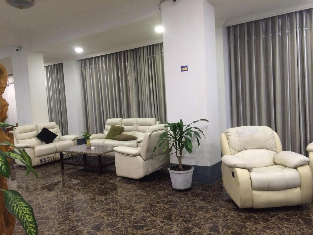 Lanmadaw Plaza Hotel China Town Γιανγκόν Εξωτερικό φωτογραφία