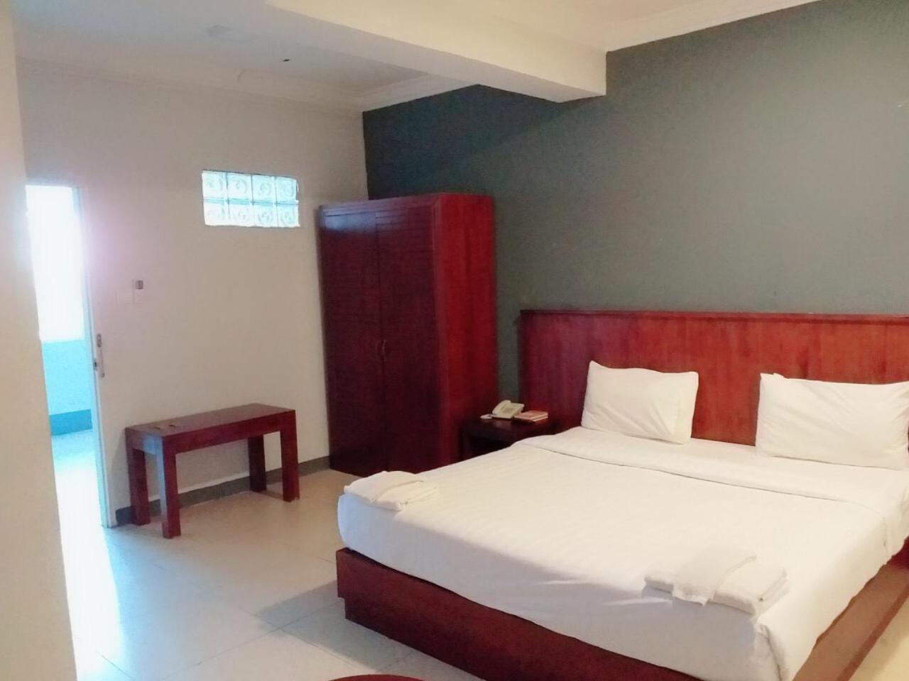 Lanmadaw Plaza Hotel China Town Γιανγκόν Εξωτερικό φωτογραφία