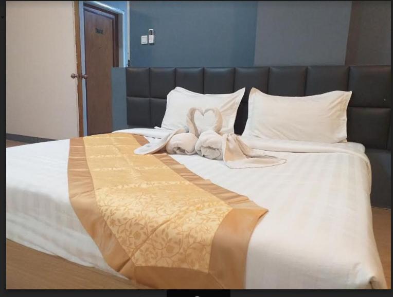 Lanmadaw Plaza Hotel China Town Γιανγκόν Εξωτερικό φωτογραφία